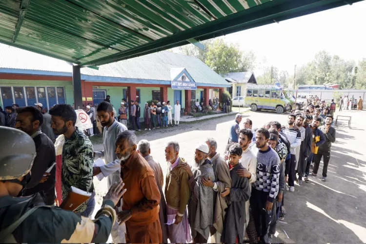 Voters outside Polling booth in Baramulla constituency