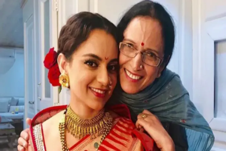 Kangana Ranaut with Asha Ranaut