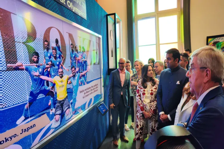 Ambassador Ashraf Jawed and others at the exhibition 