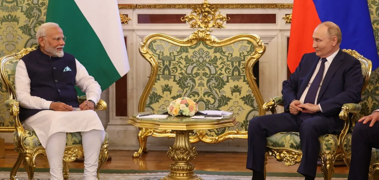 Prime Minister Narendra Modi and President Vladimir Putin in a meeting