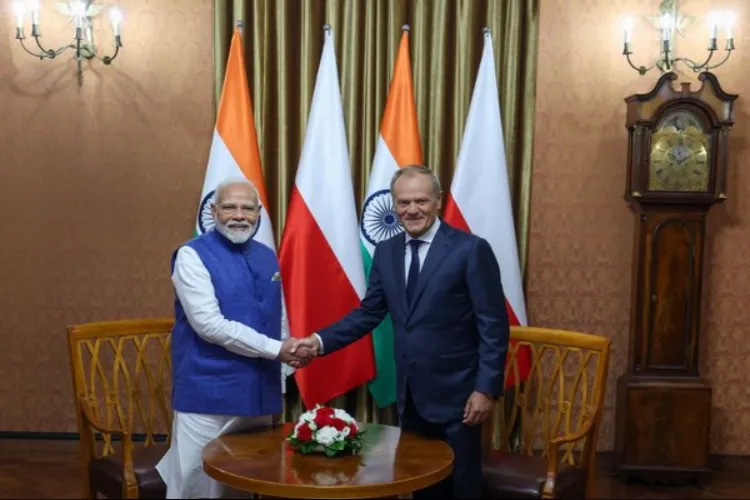 Prime Minister Narendra Modi with Prime Minister of Poland Donald Tusk