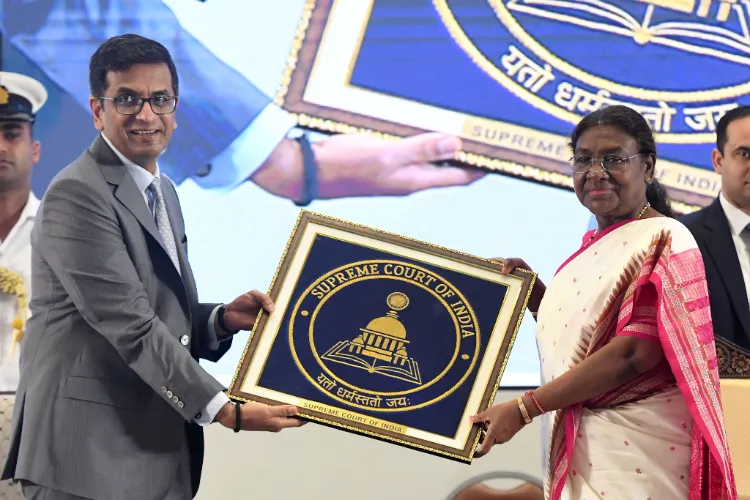 Chief Justice of India DY Chandrachud and President Droupadi Murmu