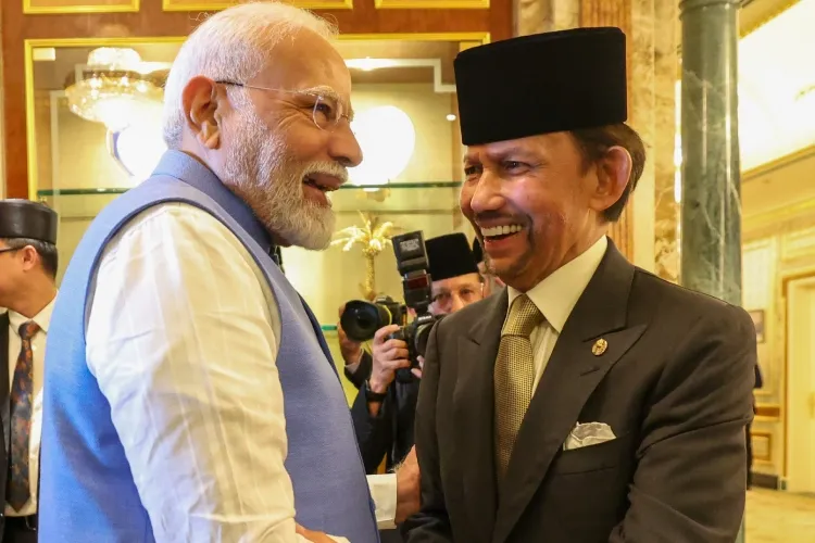 PM Modi, Brunei Sultan discuss strengthening bilateral ties