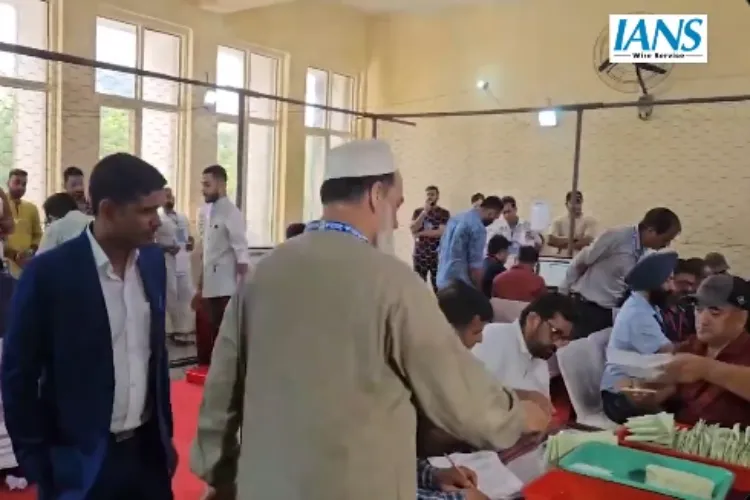 Counting center in Srinagar