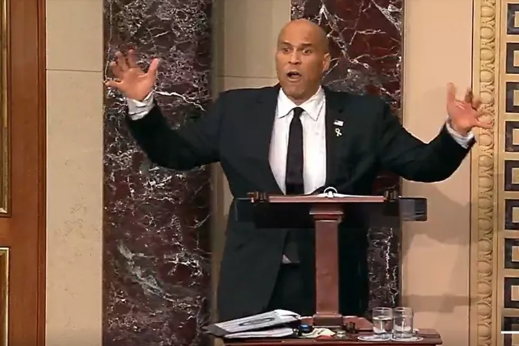 US Senator sets record by speaking for 25 hours in Congress
