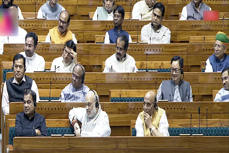 Union Ministers Amit Shah, Nitin gadkari and Rajnath Singh in the Lok Sabha