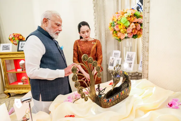 PM Modi with Thailand's PM Paetongtarn Shinawatra at the Government House in Bangkok on Thursday