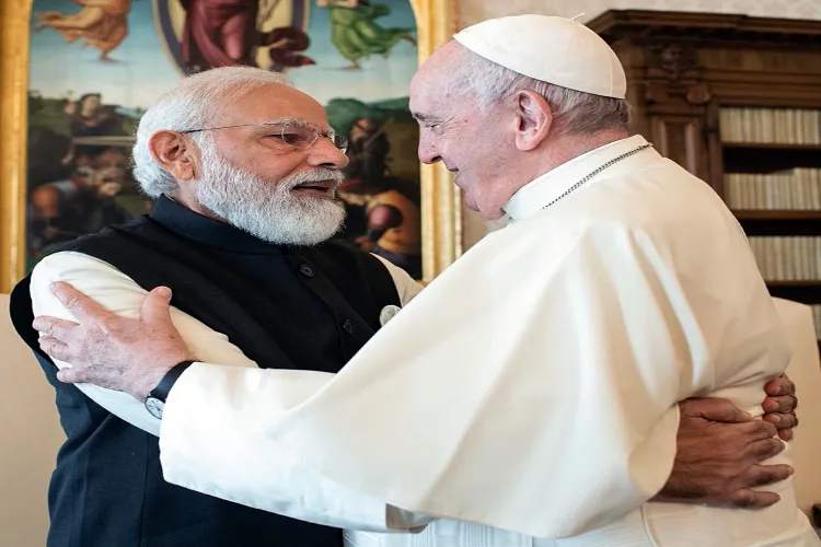 Prime Minister Narendra Modi with Pope Francis in Vatican City (File photo)