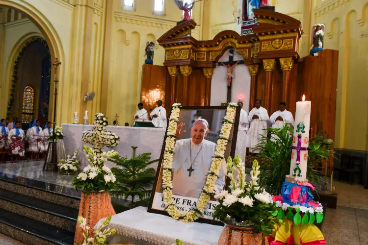 Fathers of Roman Catholic Archdiocese perform a prayer service for Pope Francis, who passed away at the age of 88, in Ranchi on Friday.