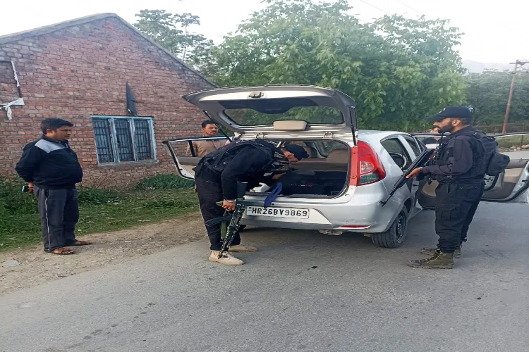 Anantnag Police, in close collaboration with the Army, CRPF and other security forces conduct extensive search and cordon operations across the district in wake of the recent Pahalgam terror attack, in Anantnag on Saturday. 