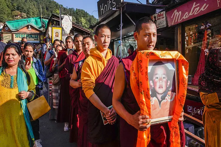 Tobetans in India protesting against detention of Pancham Lama