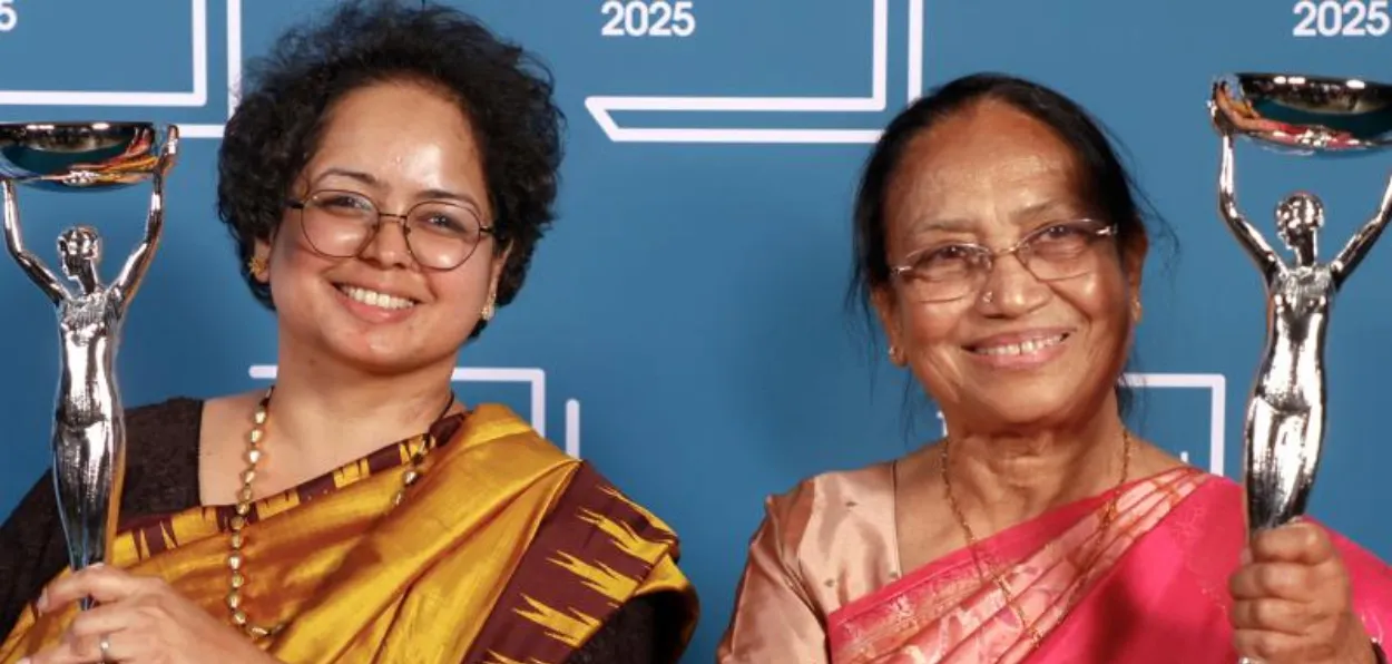 Banu Mushtaq and Deepa Bhasthi with the Booker Prize in London