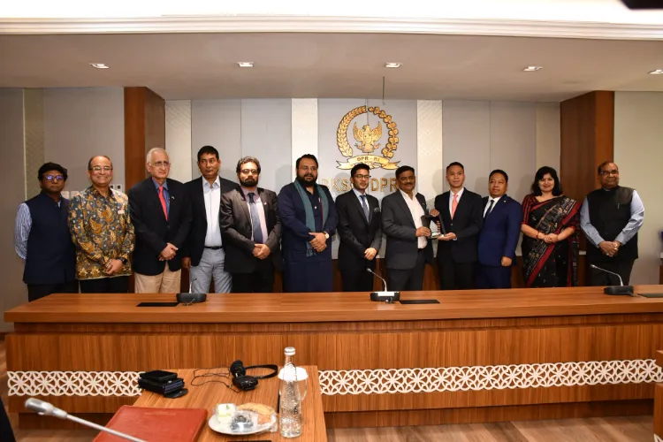 All-Party Delegation in Indonesian