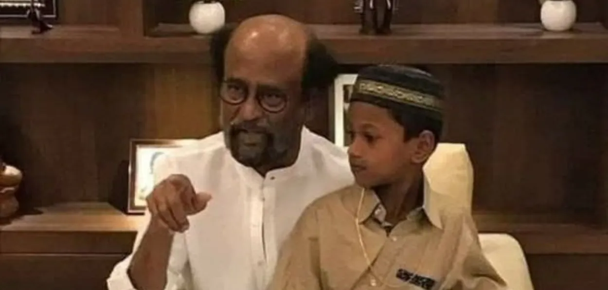Yasin in Rajnikant's lap