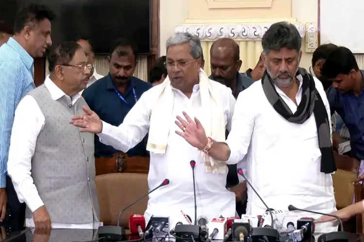 Karnataka Chief Minister Siddaramaiah at a press conference