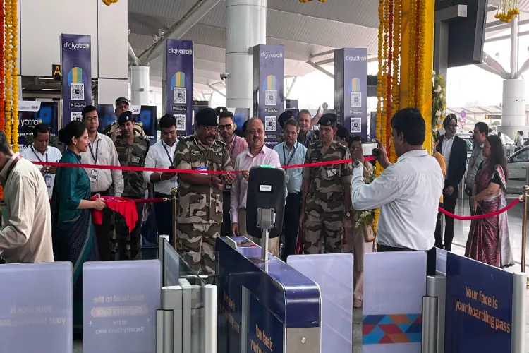 Passengers at Delhi Airport
