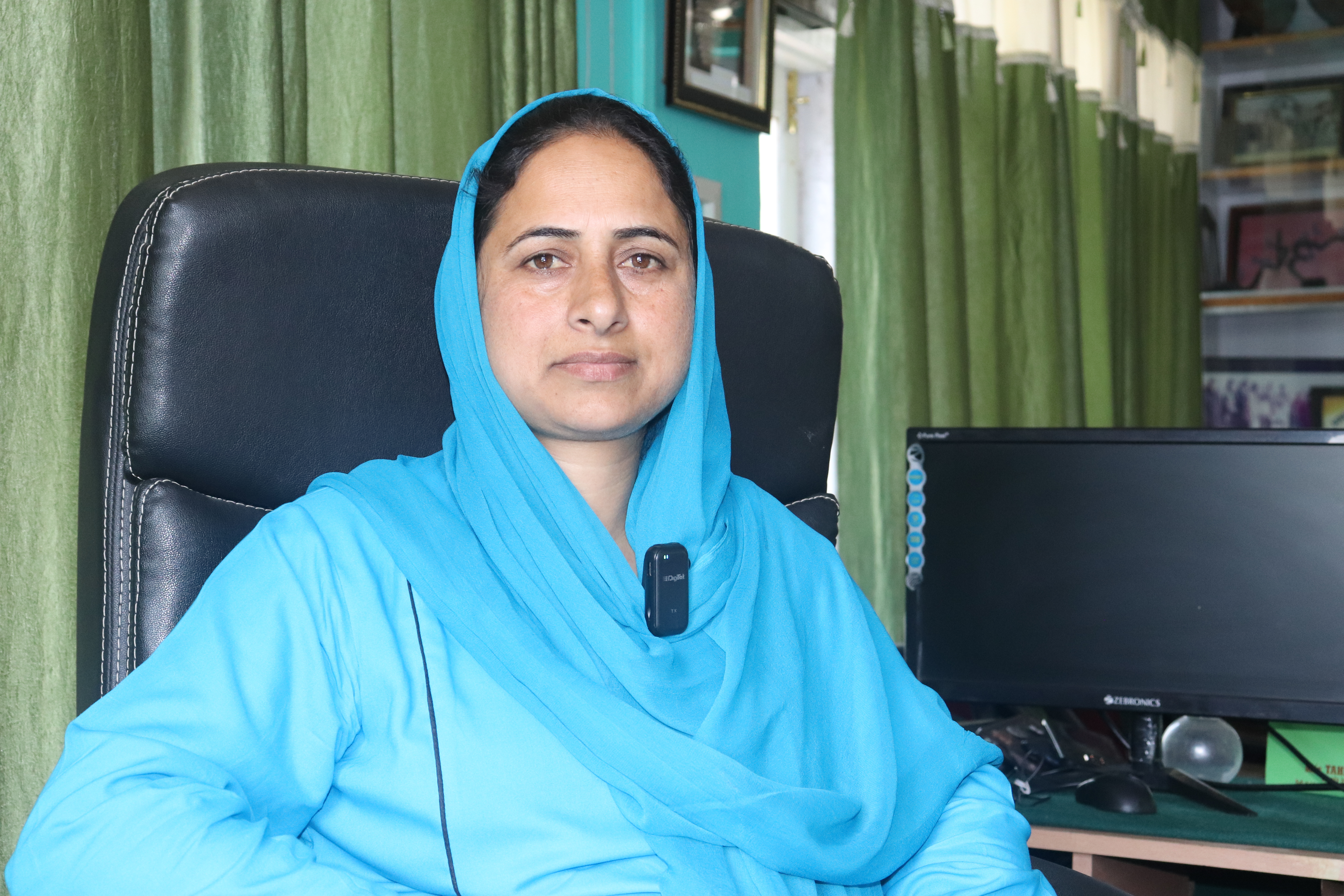 https://www.awazthevoice.in/upload/news/17513736971000713560.jpg