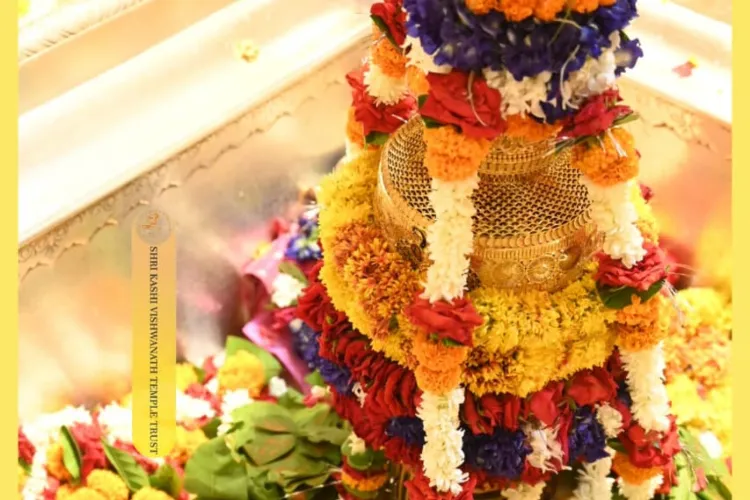 Shiva Lingam decorated with flowers at Kashi Vishwanath temple