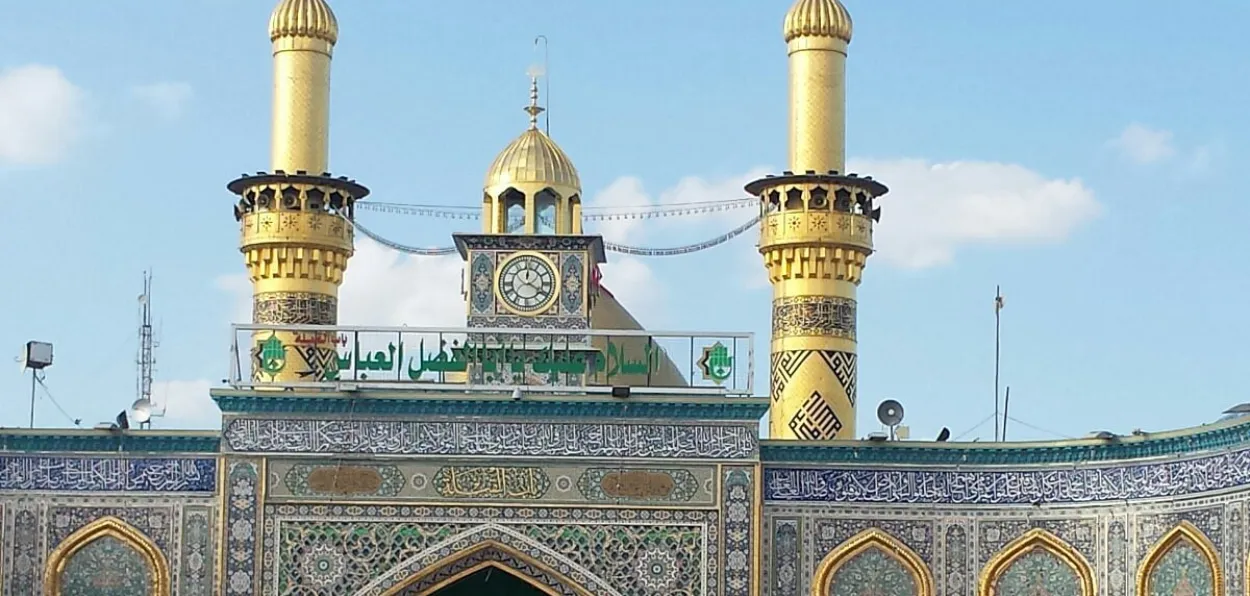 Shrine of Imam Ali 