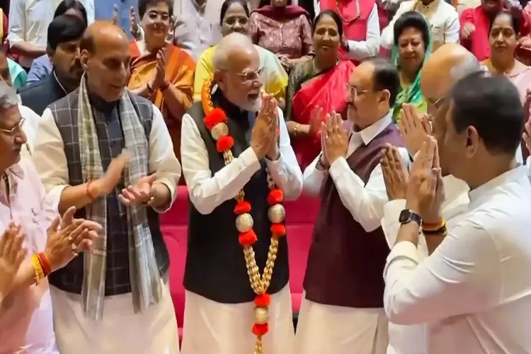 PM Modi felicitated by MPs in NDA Parliamentary party meeting