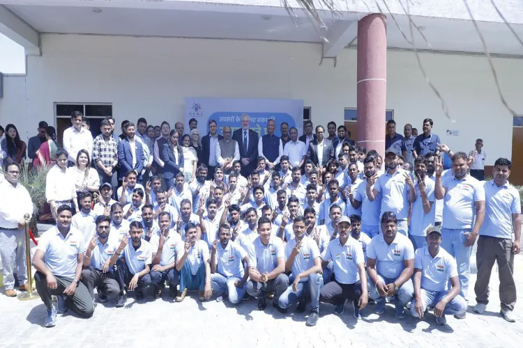 First batch of Indian workers on way to Israel