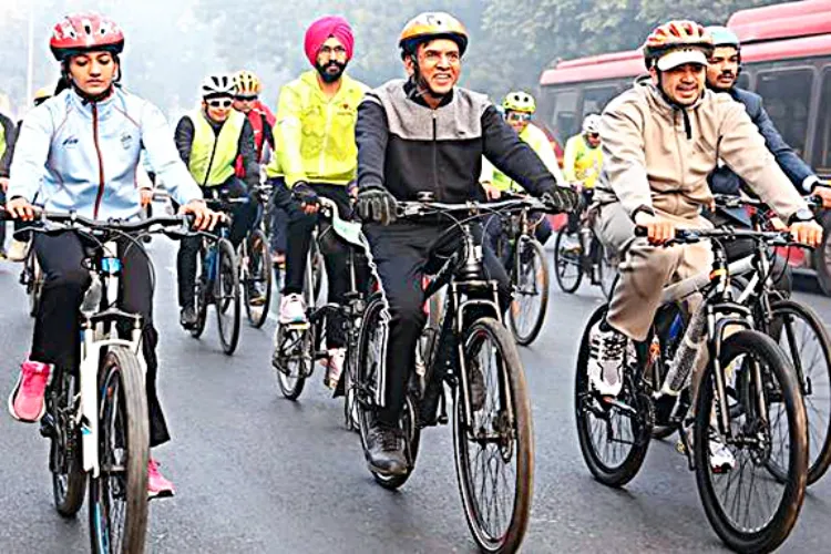 Youth Affairs and Sports Mansukh Mandaviya cycling for Fit India 