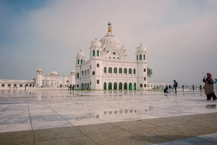 Kartarpur Gurudwara, Pakistan