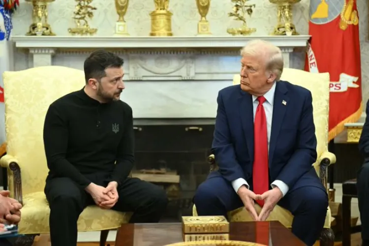 US President Donald Trump with Ukranian President Vlodomyr Zelenskyy in White House
