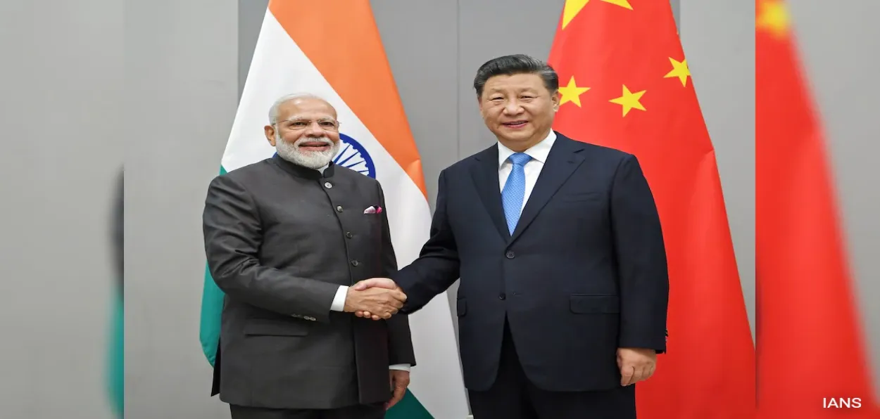 Prime Minister Narendra Modi with Chinese Premier Xi Jinping in Russia (file)