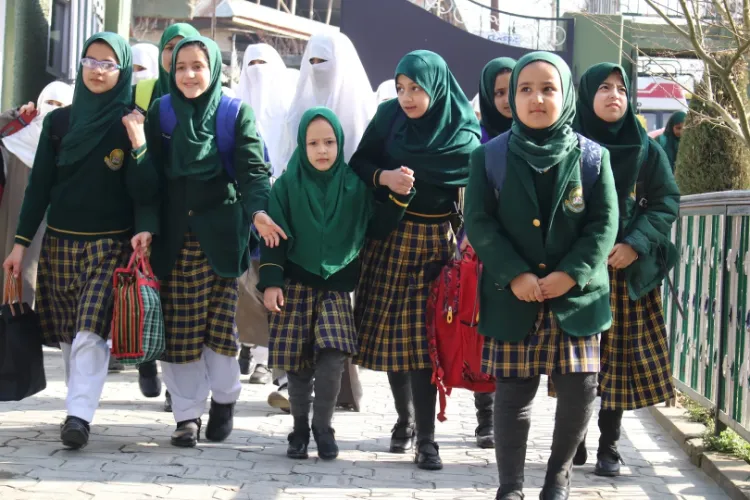 School girls in Jammu