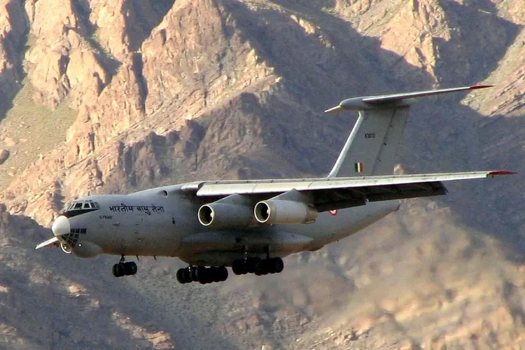 IL-76 aircraft (file)