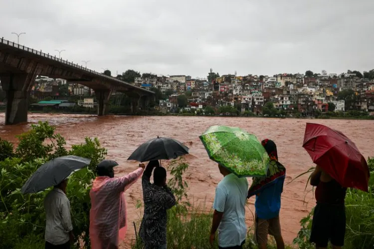 Schools shut in Jammu, highways blocked amid torrential rainfall
