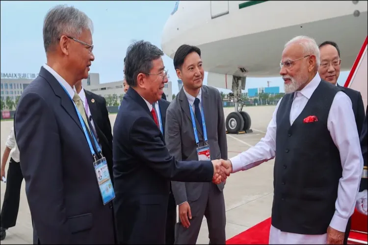 Prime Minister Narendra Modi arrived at Binhai International Airport in Tianjin 