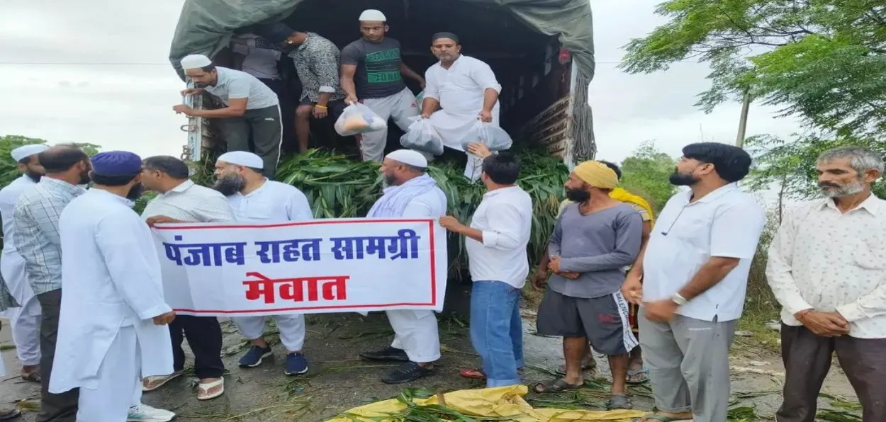 Muslims of Mewat sending relief supplies to Punjab for flood victims