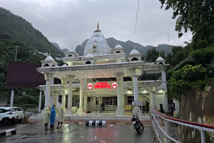 Holy shrine of Mata Vaishno Devi