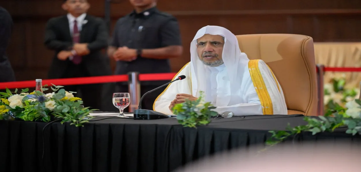  MWL chairperson Dr Sheikh Muhammad bin Abdulkarim Al-Issa speaking at a Conference