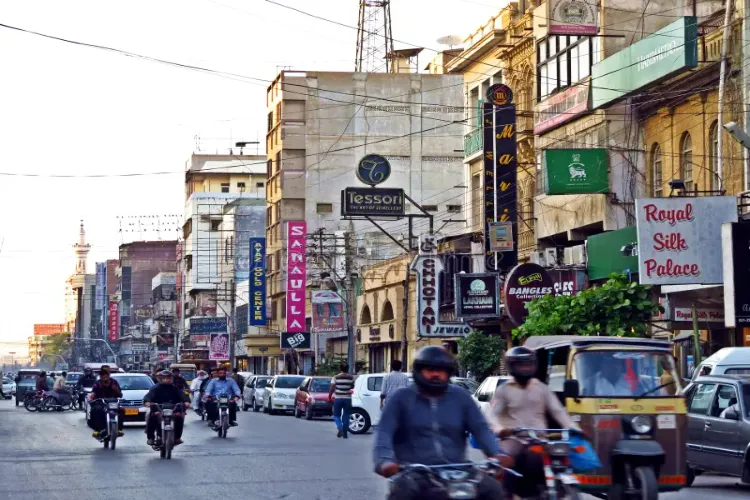Life in Karachi, Pakistan