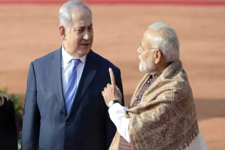 Prime Minister making a point to his Israeli counterpart Benjamin Netanyahu (File)