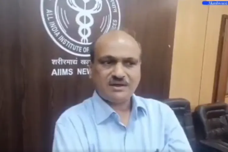 Dr Virinder Kumar Bansal, Syub Dean of AIIMS, Delhi briefing media on the surgery