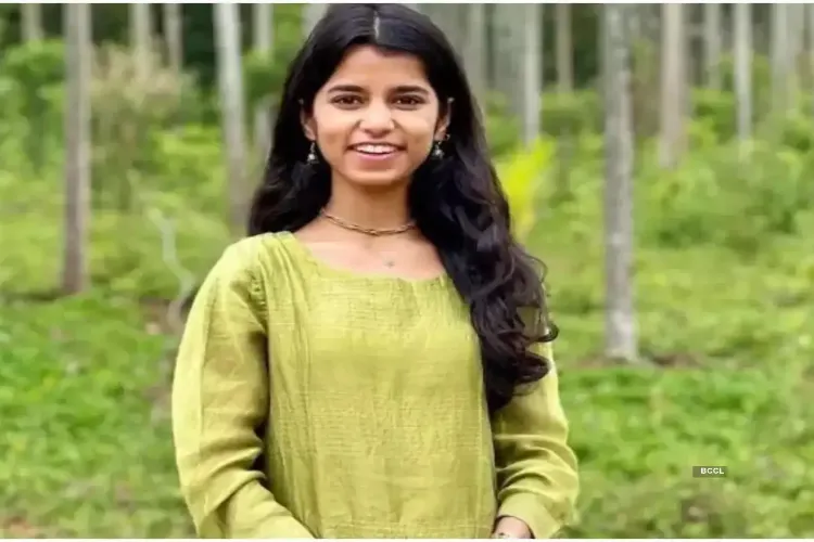Folk and devotional singer Maithili Thakur 