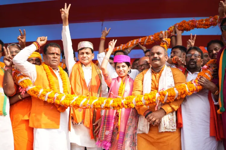 Maithli Thakur after filing her nomination