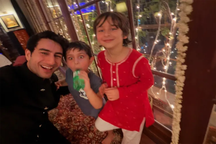 Ibrahim Ali Khan with Taimur and Jeh lights up Diwali
