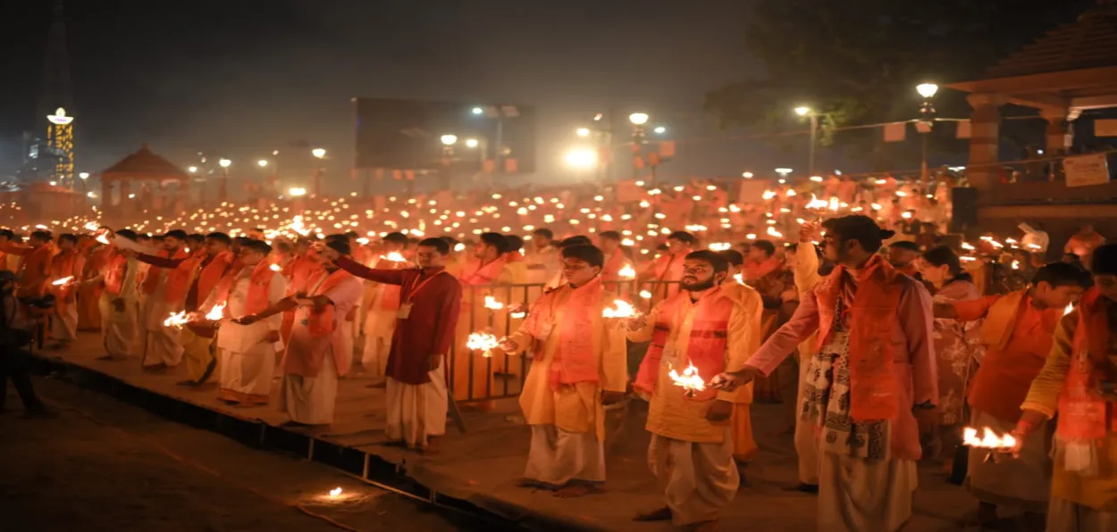 Aarti being performed on the banks of Saryu river in Ayodhya on Diwali eve