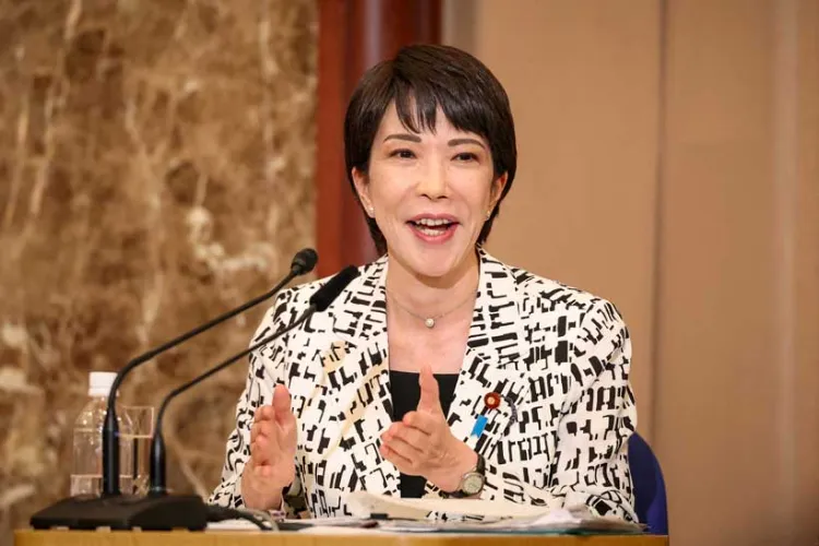  Sanae Takaichi