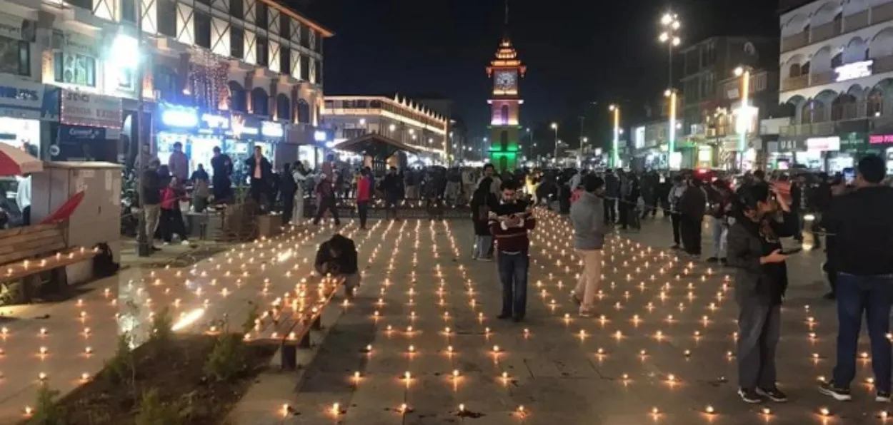 Kashmiris celebrating Diwali at Lal Chowk, Srinagar