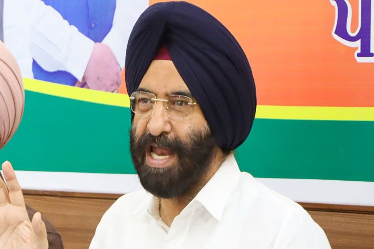 Delhi Environment Minister Manjinder Singh Sirsa