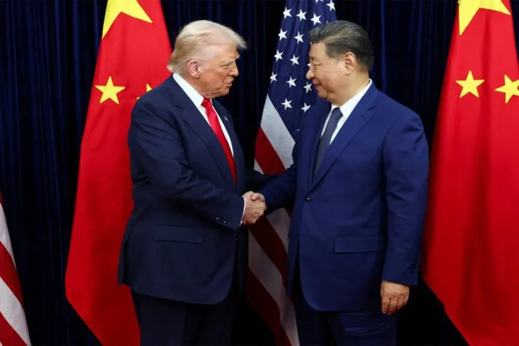 Xi Jinping and Donald Trump at Busan 