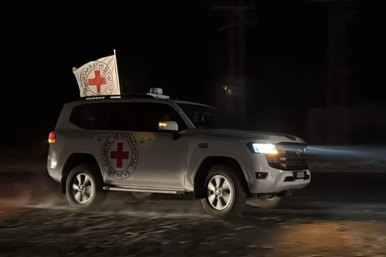 ICRC vans carrying bodies of Palestinians enters Gaza