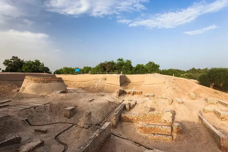 A 16th century inn (rest area) from Sher Shah Suri’s era