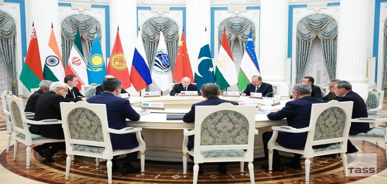 Russian president Vladimir Putin holding talks with leaders of SCO Summit in Moscow